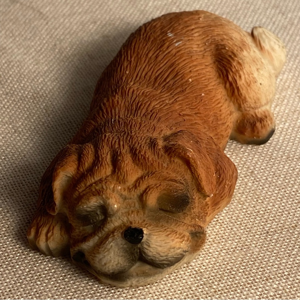 Vintage dog sleeping bulldog figurine resin 90s